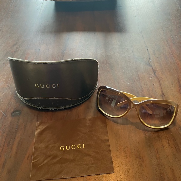 Gucci Accessories - Gucci Women's Brown Gradient Oversized Sunglasses with Gold Trim